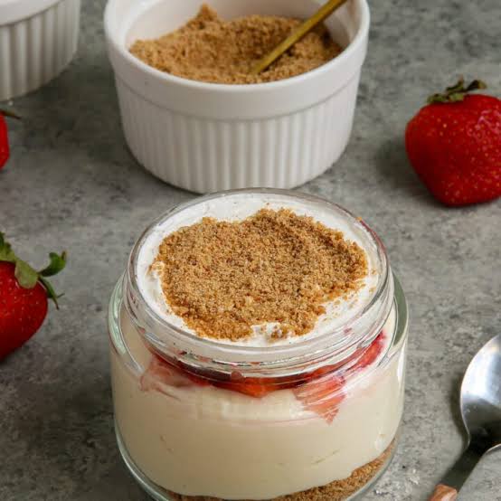 High Protein Strawberry Cheesecake Yogurt Jars