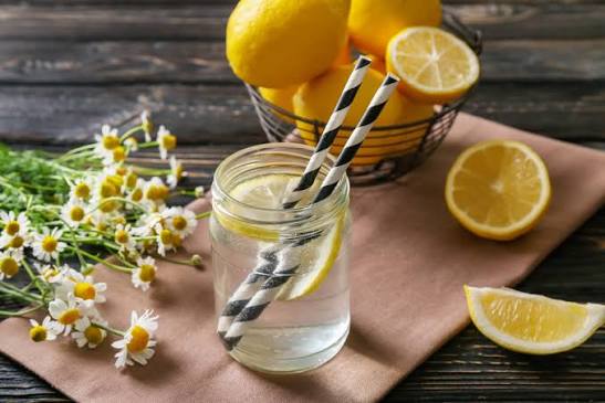 Healthy classic lemon water